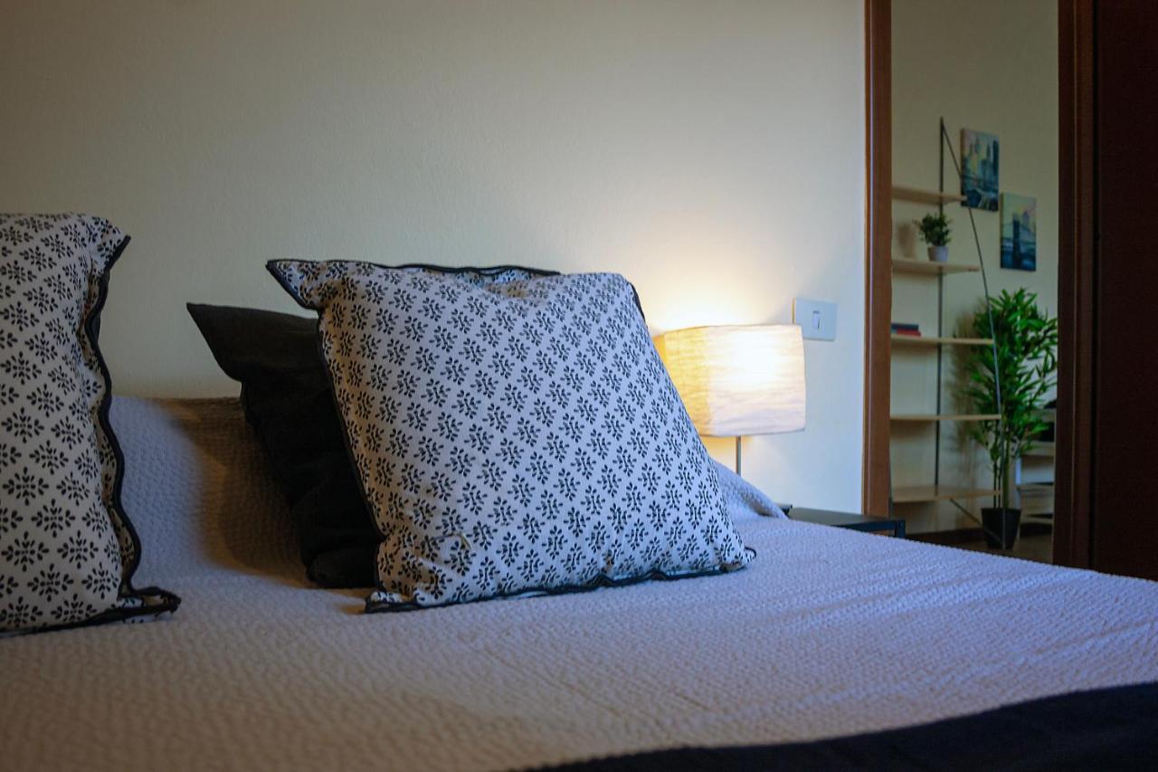 Shakira Apartments Parma Esterno foto